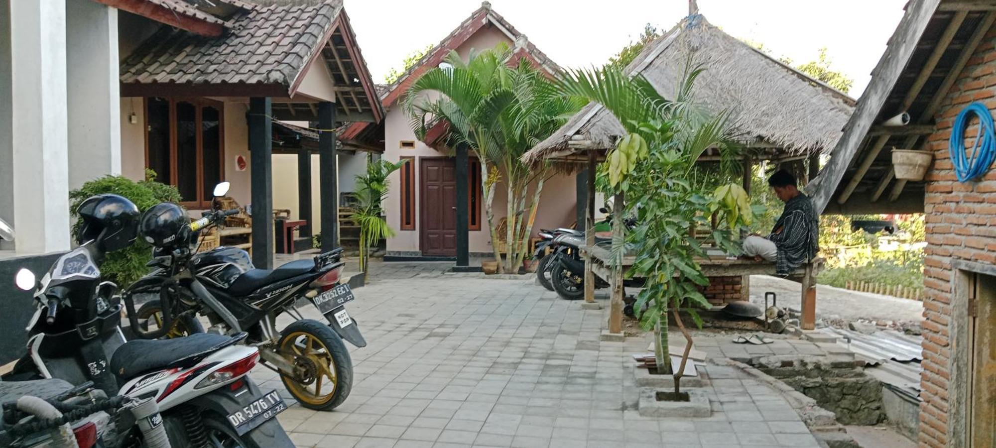 Defa Homestay Kuta  Buitenkant foto