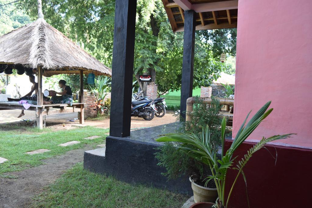 Defa Homestay Kuta  Buitenkant foto