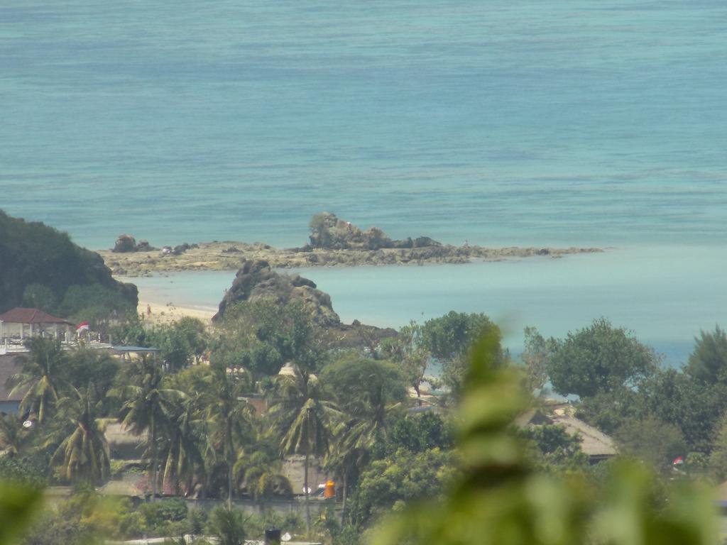 Defa Homestay Kuta  Buitenkant foto