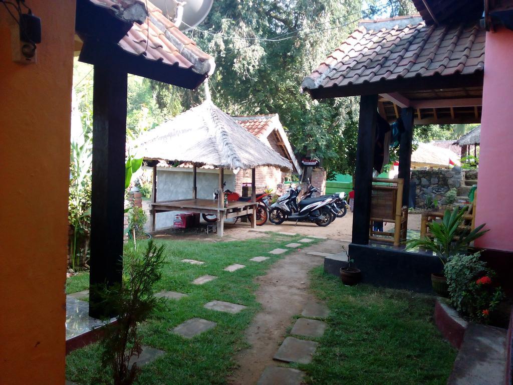 Defa Homestay Kuta  Buitenkant foto