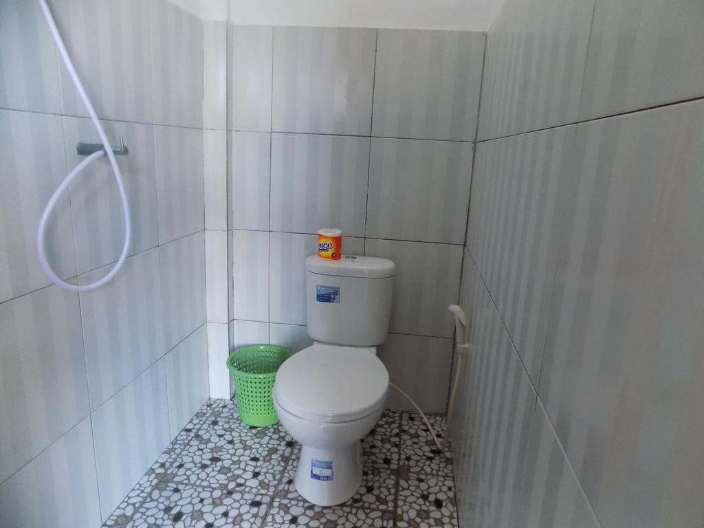 Defa Homestay Kuta  Buitenkant foto