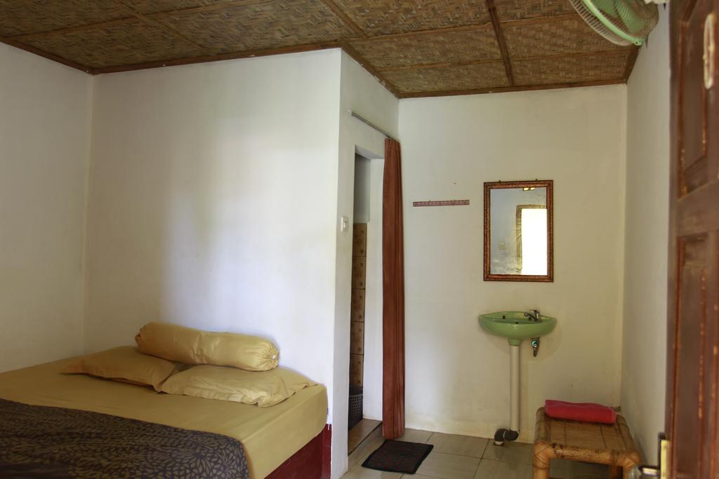 Defa Homestay Kuta  Buitenkant foto